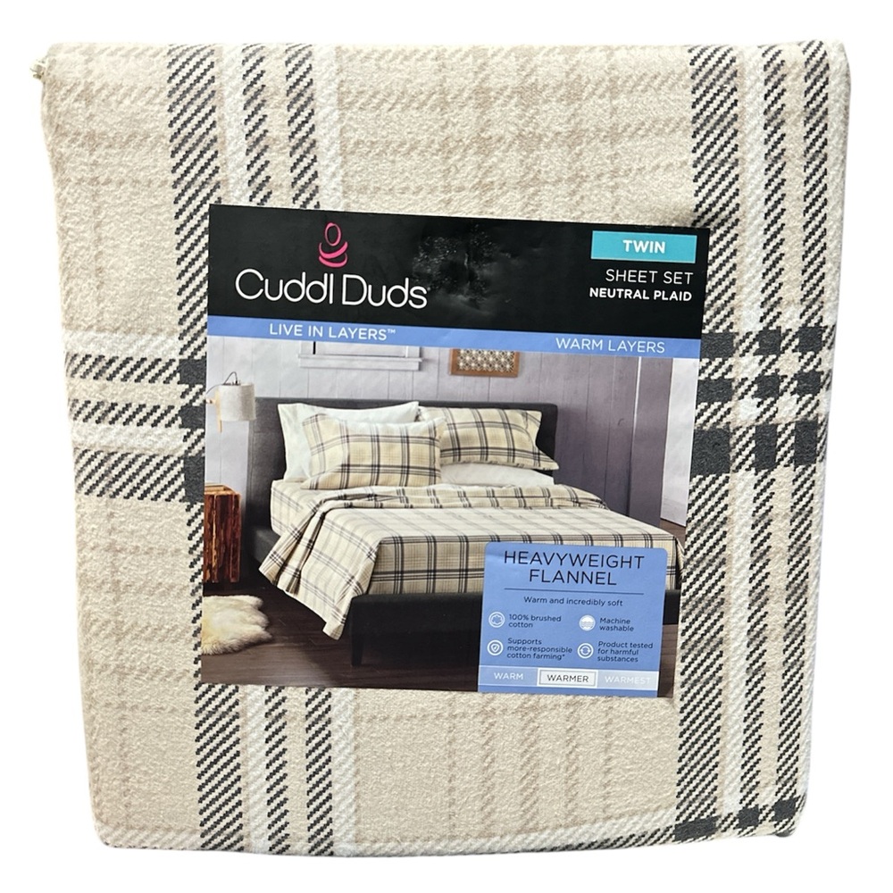 Cuddl Duds Cream and Black Sheet Set Modern Plaid